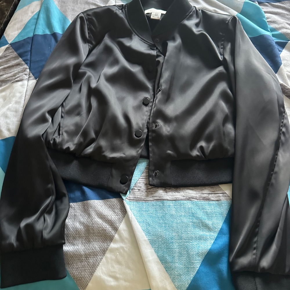 Jacket - Picture 2 of 3